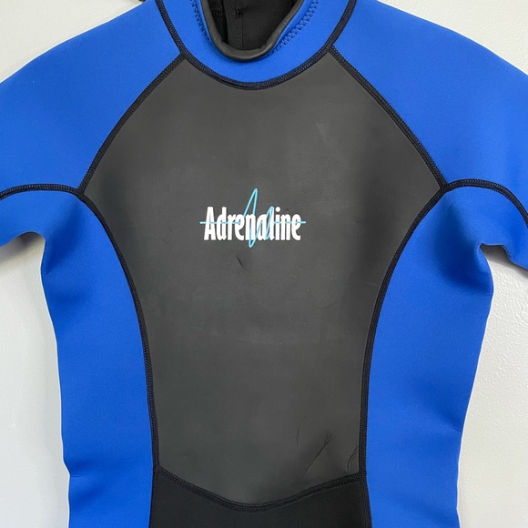 Adrenaline Wetsuit - Picture 2 of 7